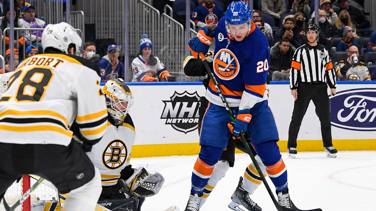 New York Islanders winger Kieffer Bellows