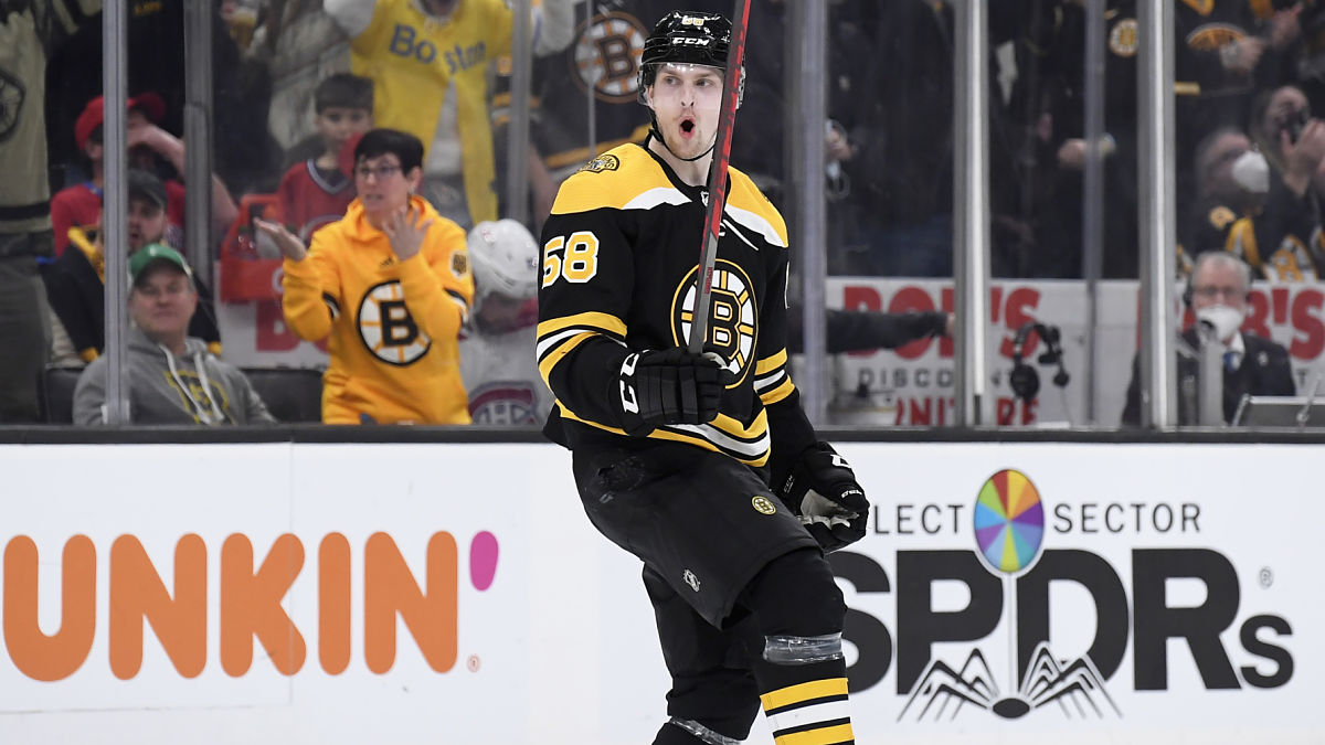 Boston Bruins defenseman Urho Vaakanainen