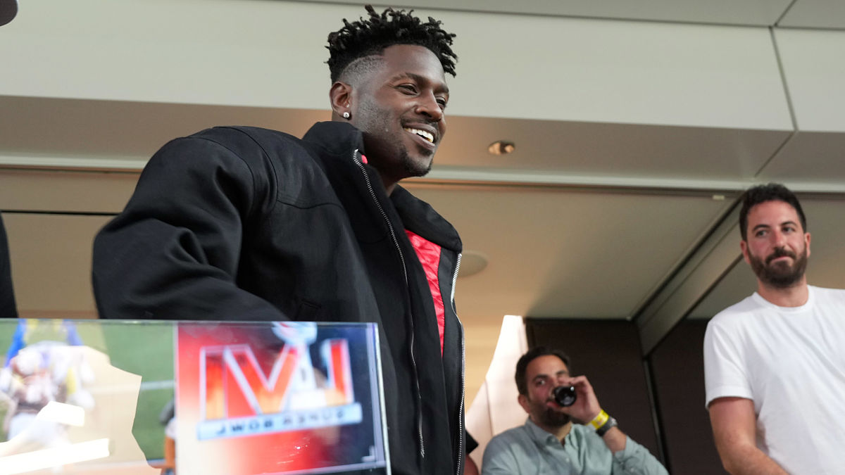 NFL wide receiver Antonio Brown