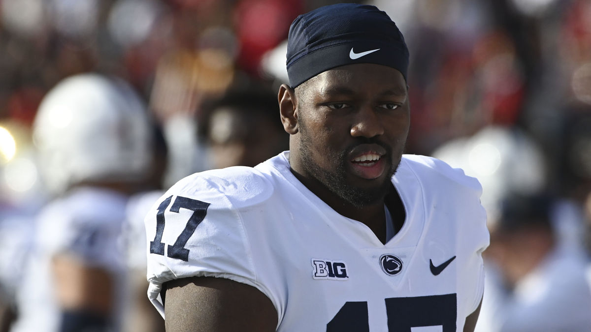 Penn State defensive end Arnold Ebiketie