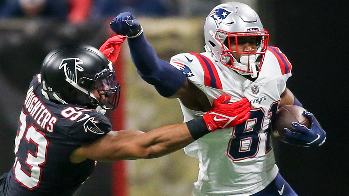 New England Patriots tight end Jonnu Smith