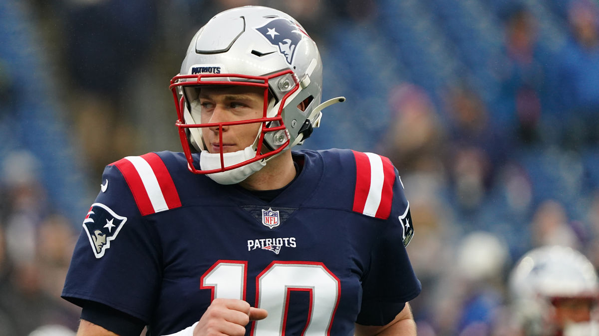 New England Patriots quarterback Mac Jones
