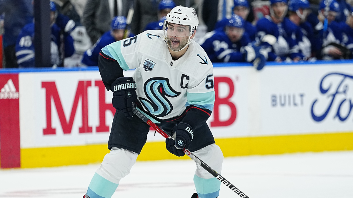 Seattle Kraken defenseman Mark Giordano
