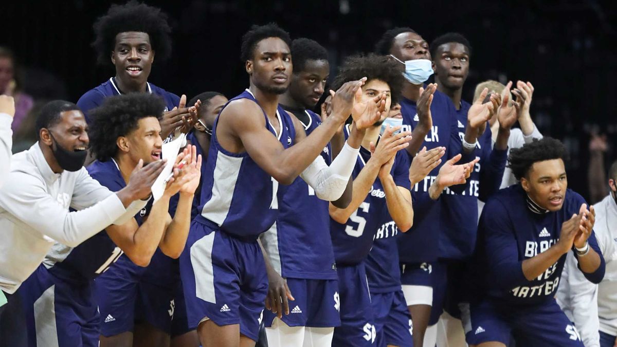 Saint Peter's men's basketball