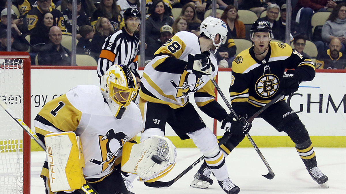 Pittsburgh Penguins goaltender Casey DeSmith