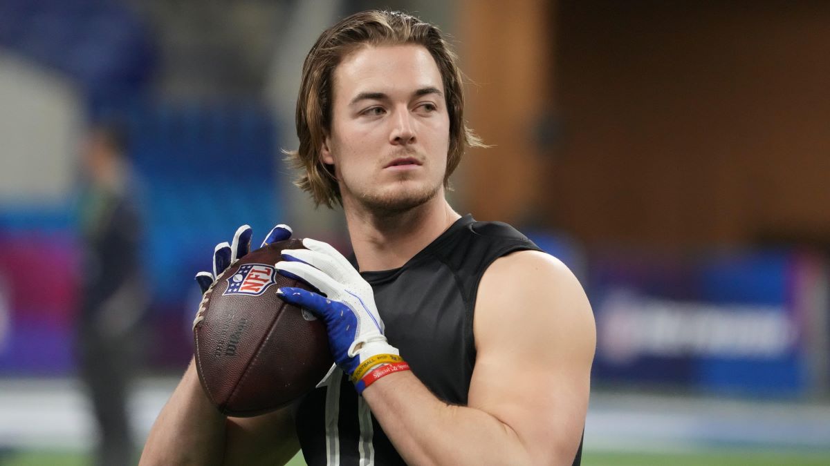 NFL Draft quarterback Kenny Pickett