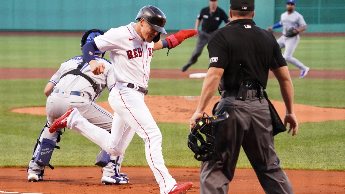 Boston Red Sox center fielder Kiké Hernández