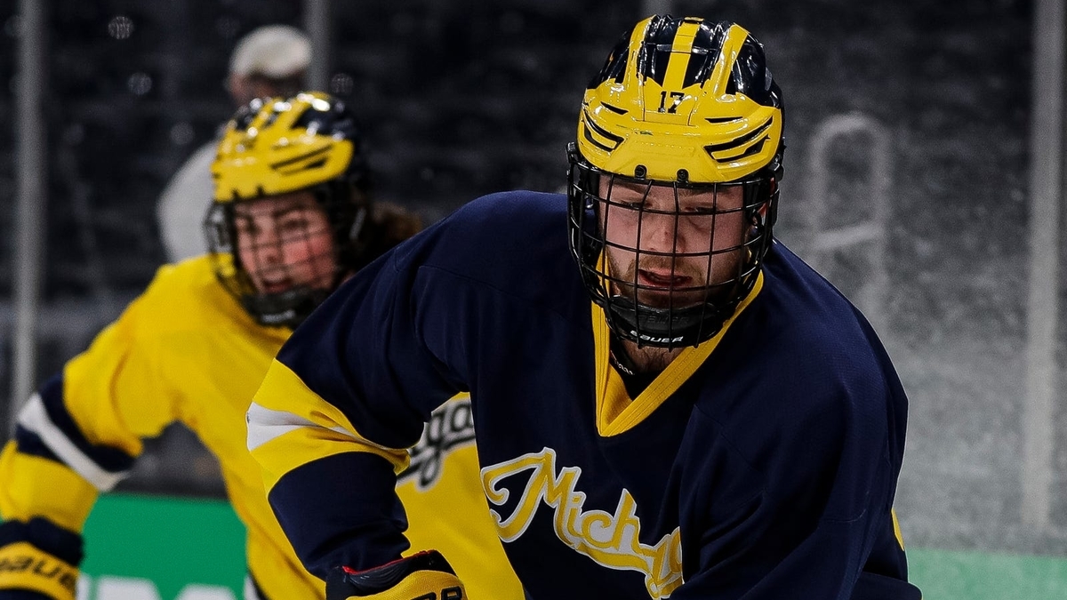 Boston Bruins prospect Johnny Beecher