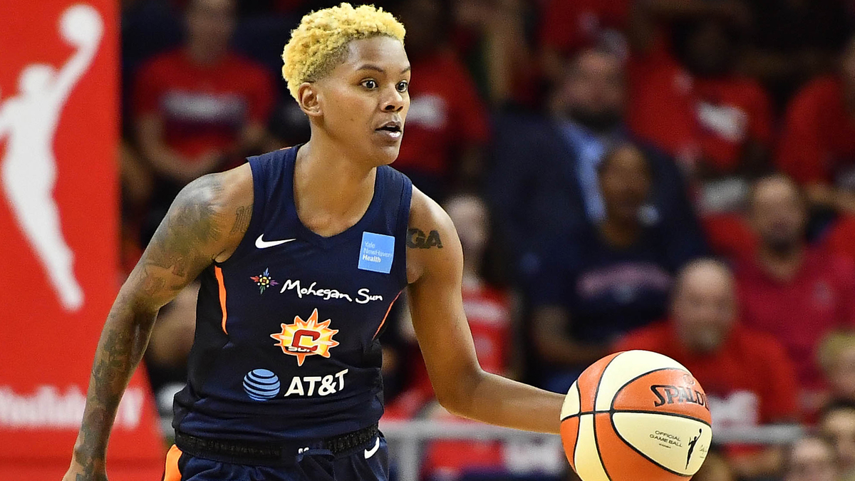 Connecticut Sun guard Courtney Williams