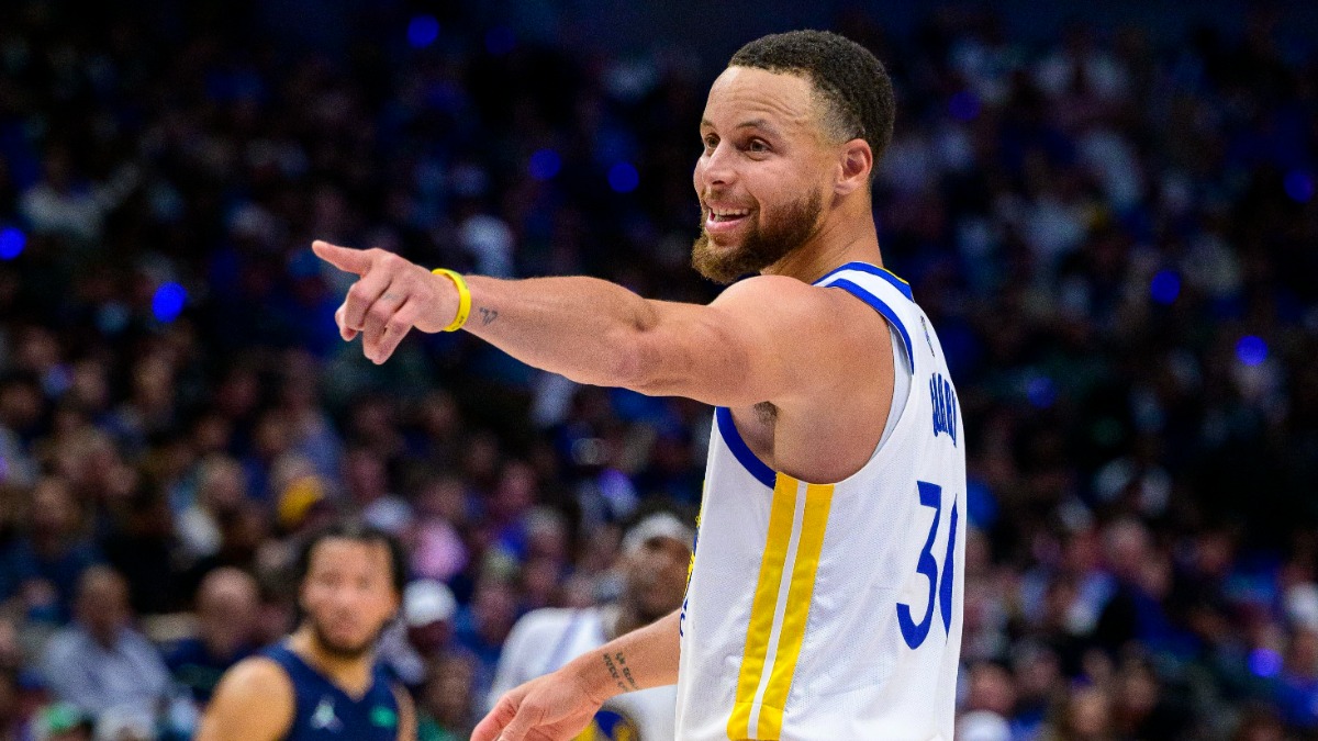 Golden State Warriors guard Stephen Curry