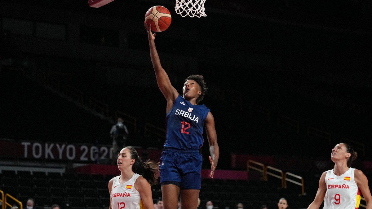 Connecticut Sun guard Yvonne Anderson