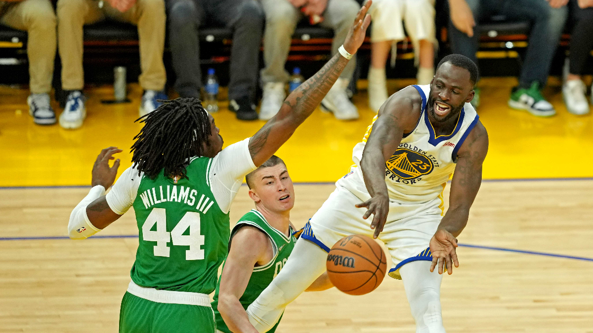 Boston Celtics center Robert Williams III and Golden State Warriors forward Draymond Green