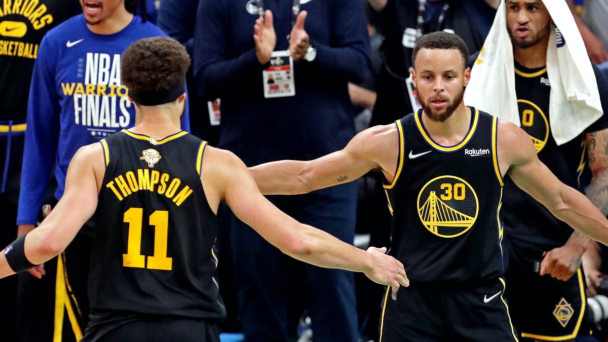 Golden State Warriors guard Stephen Curry, guard Klay Thompson