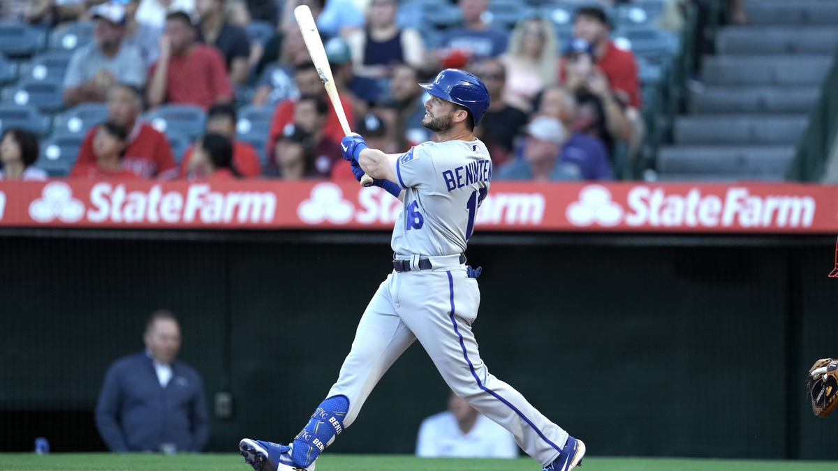 Kansas City Royals left fielder Andrew Benintendi