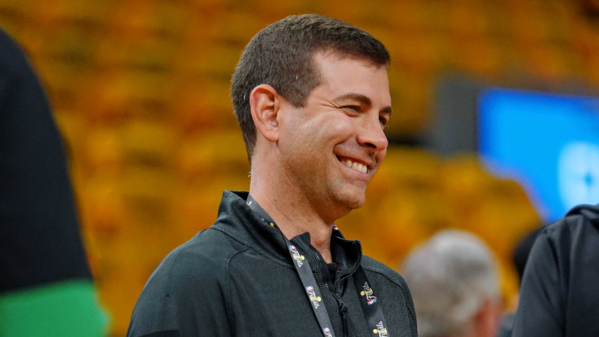 Boston Celtics coach Brad Stevens