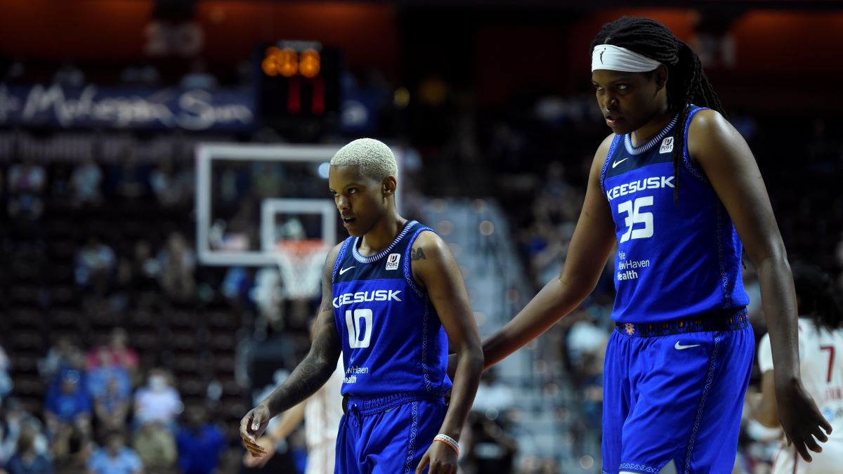 CT Sun players Courtney Williams and Jonquel Jones