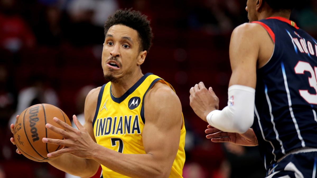 Boston Celtics guard Malcolm Brogdon