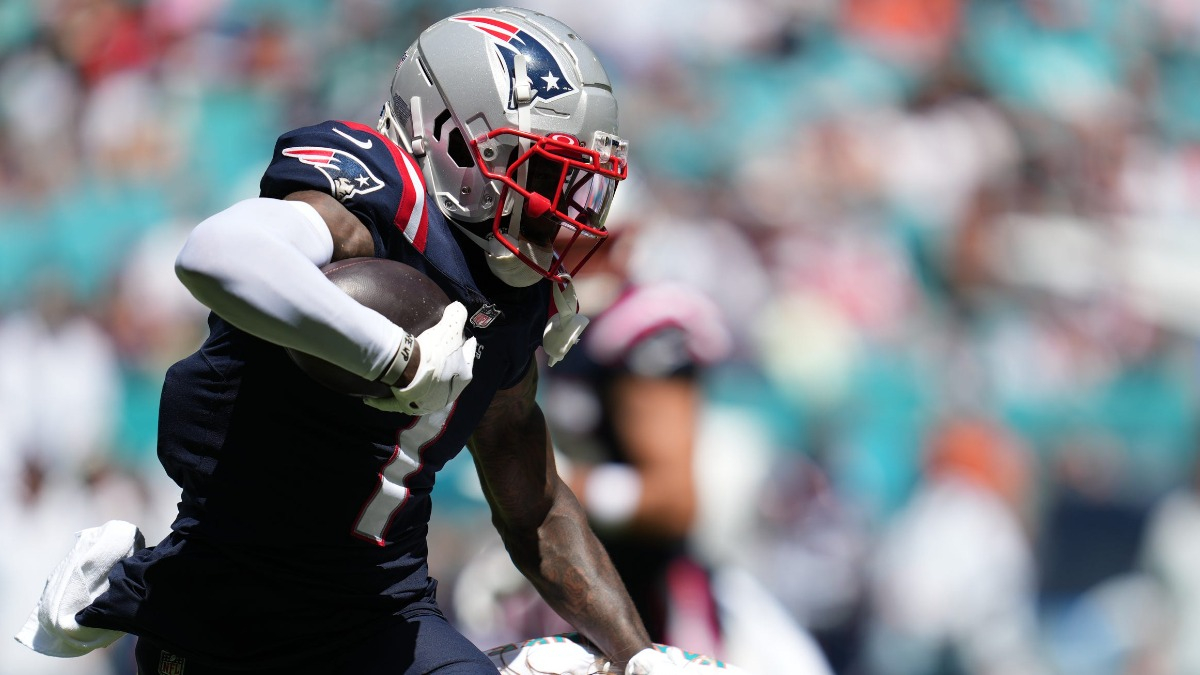New England Patriots wide receiver DeVante Parker