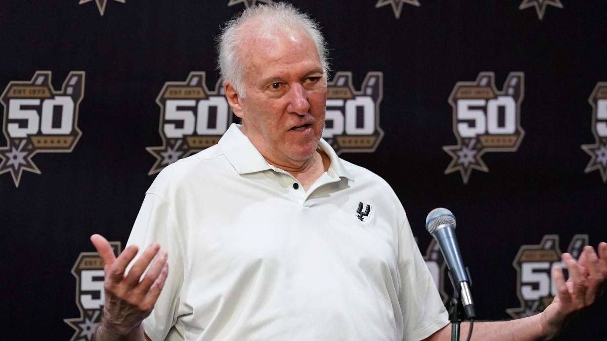 San Antonio Spurs head coach Gregg Popovich
