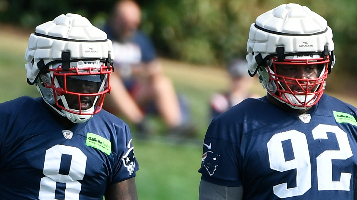 New England Patriots middle linebacker Ja'Whaun Bentley
