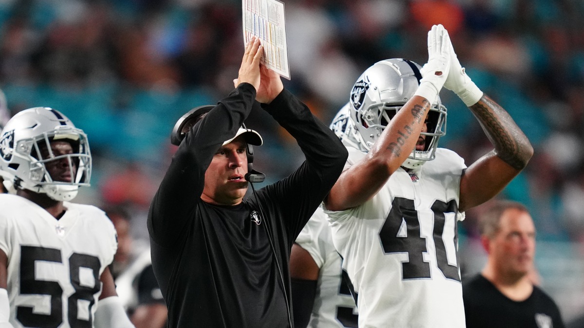 Las Vegas Raiders head coach Josh McDaniels
