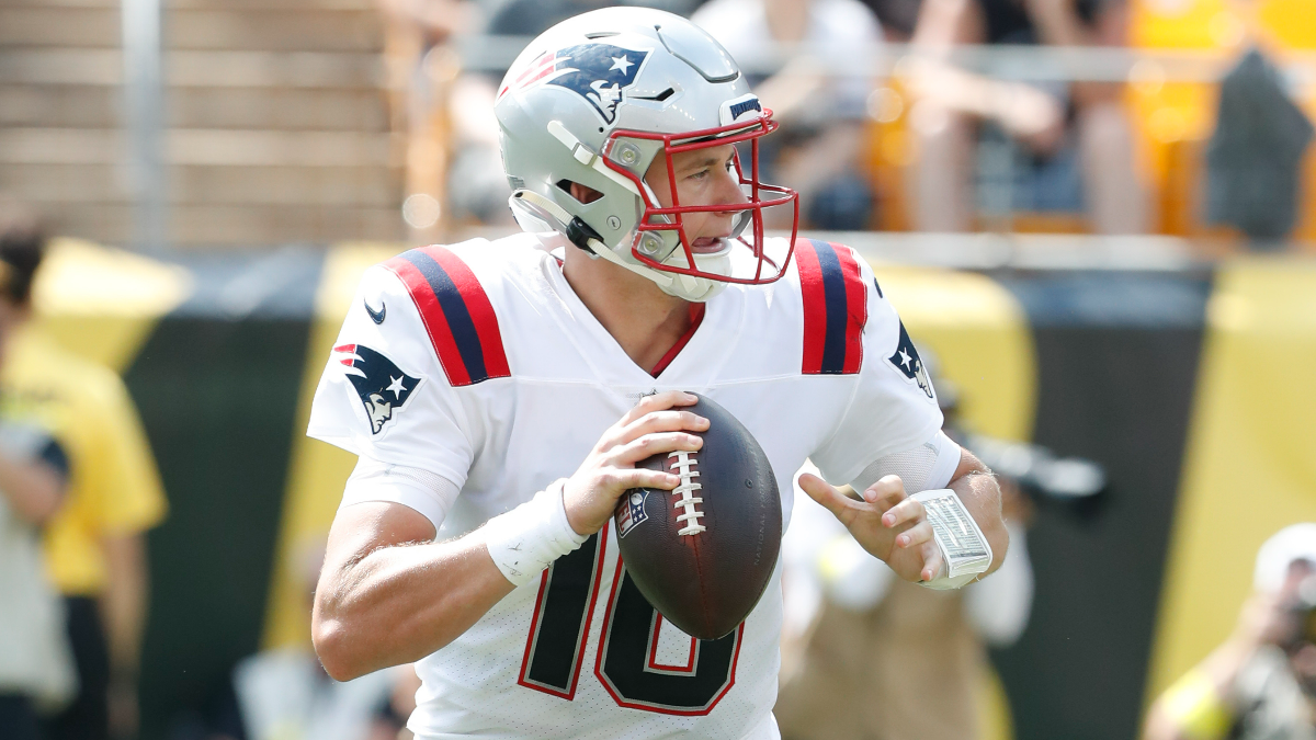 New England Patriots quarterback Mac Jones