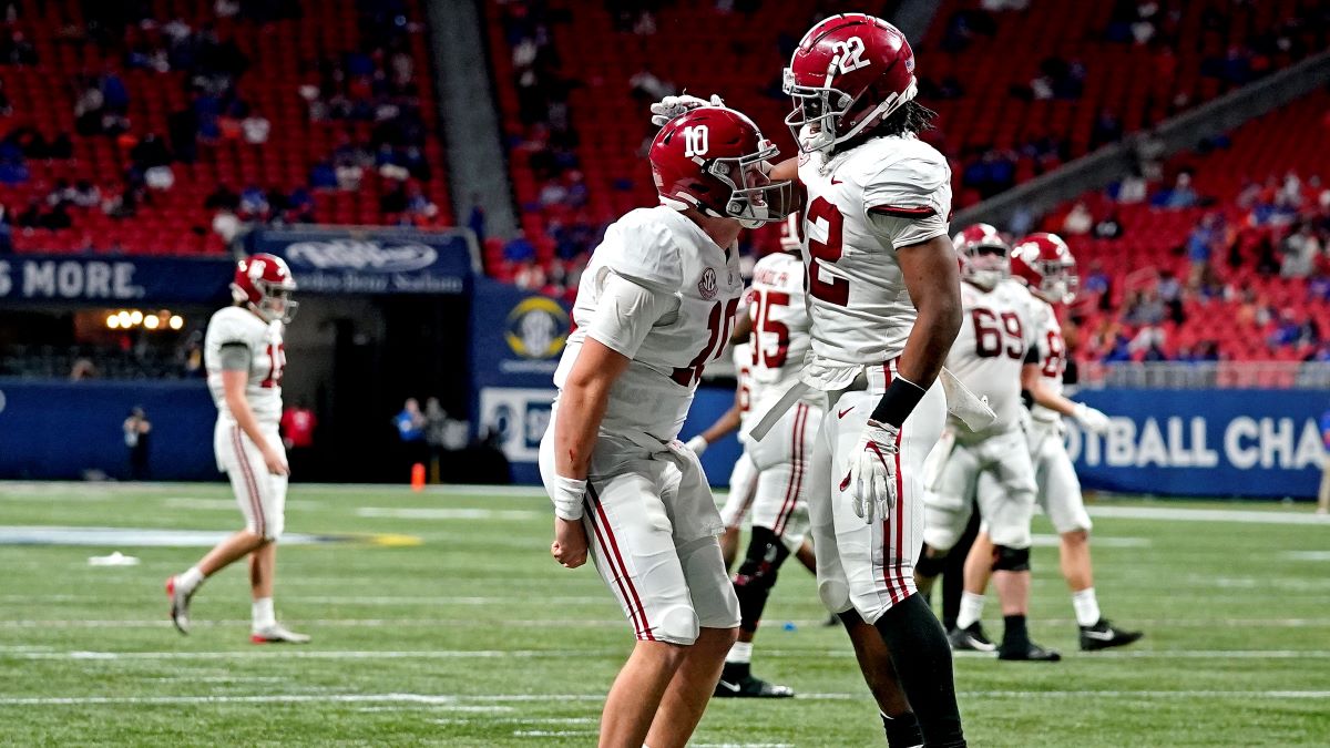 New England Patriots quarterback Mac Jones and Pittsburgh Steelers running back Najee Harris