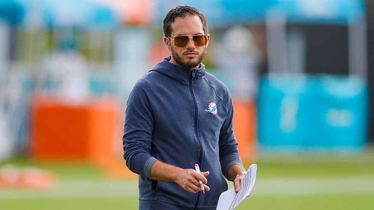 Miami Dolphins coach Mike McDaniel