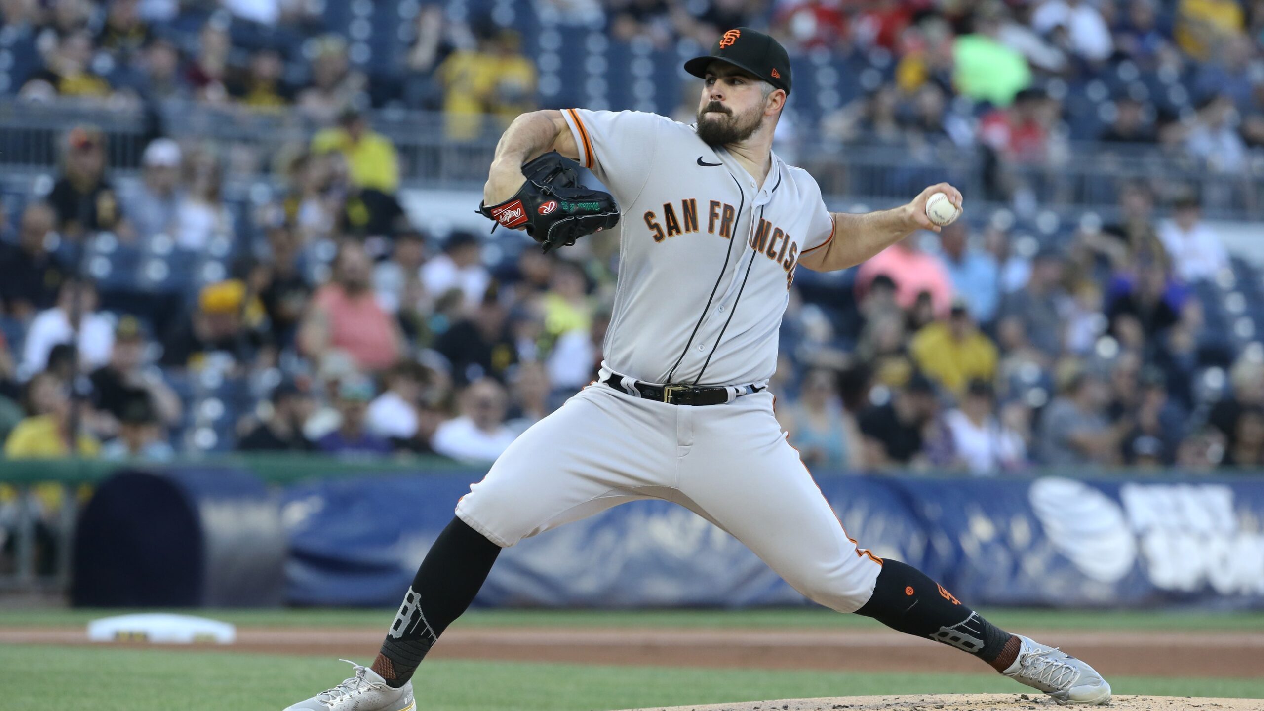 MLB: San Francisco Giants at Pittsburgh Pirates