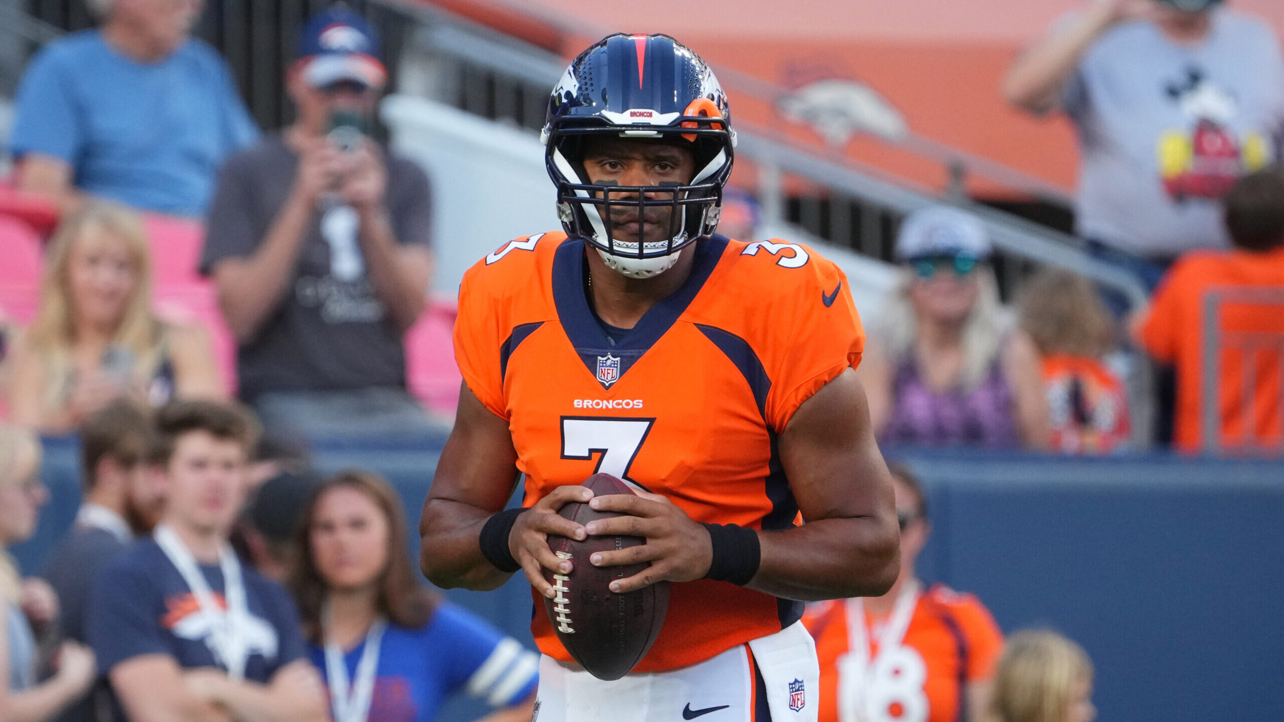 NFL: Minnesota Vikings at Denver Broncos