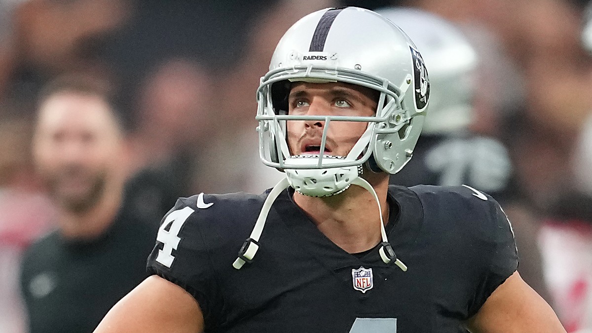 Las Vegas Raiders quarterback Derek Carr