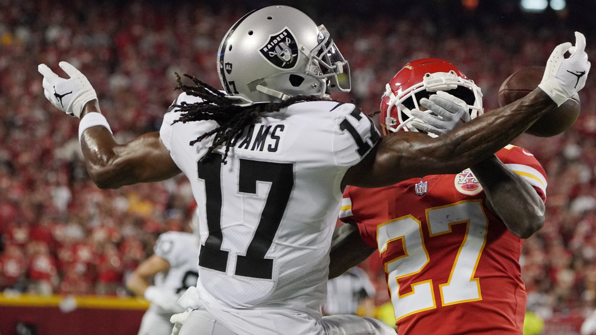 Las Vegas Raiders wide receiver Davante Adams