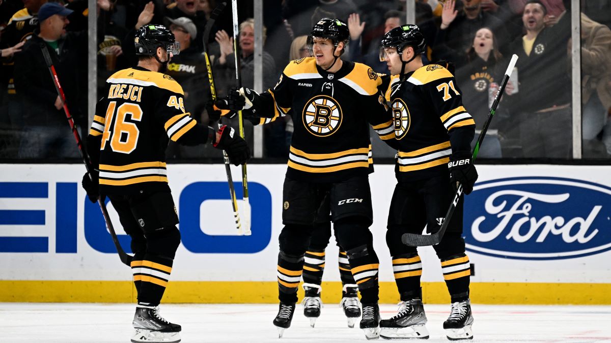 Boston Bruins defenseman Hampus Lindholm