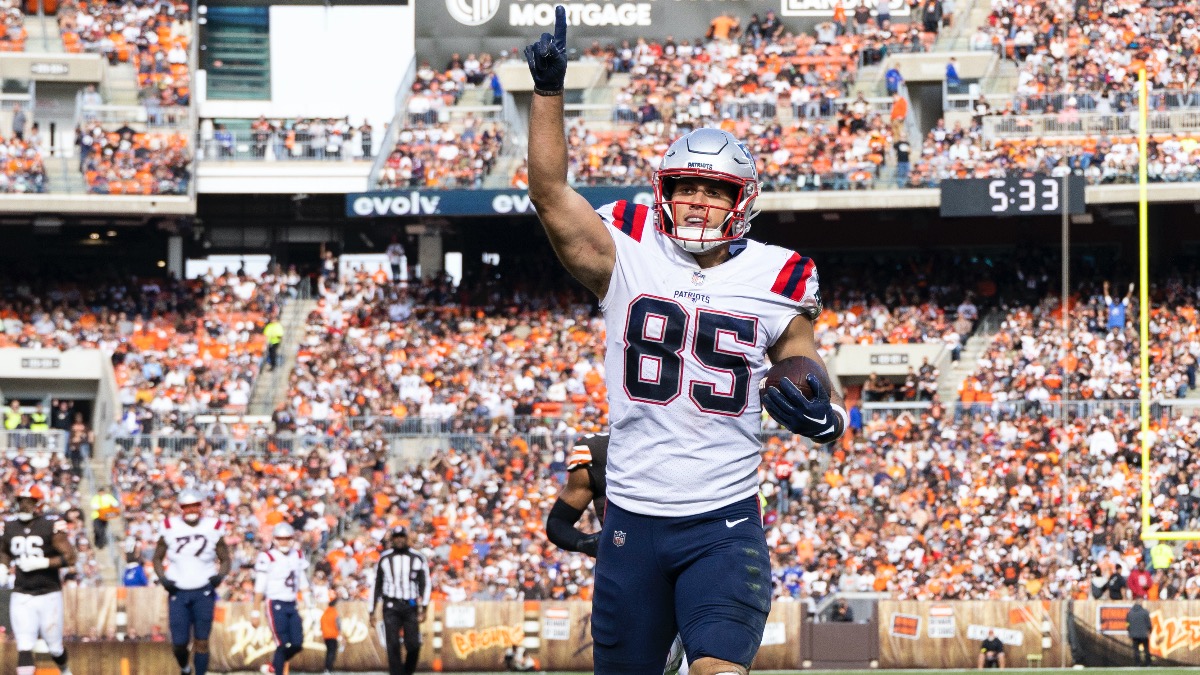 New England Patriots tight end Hunter Henry