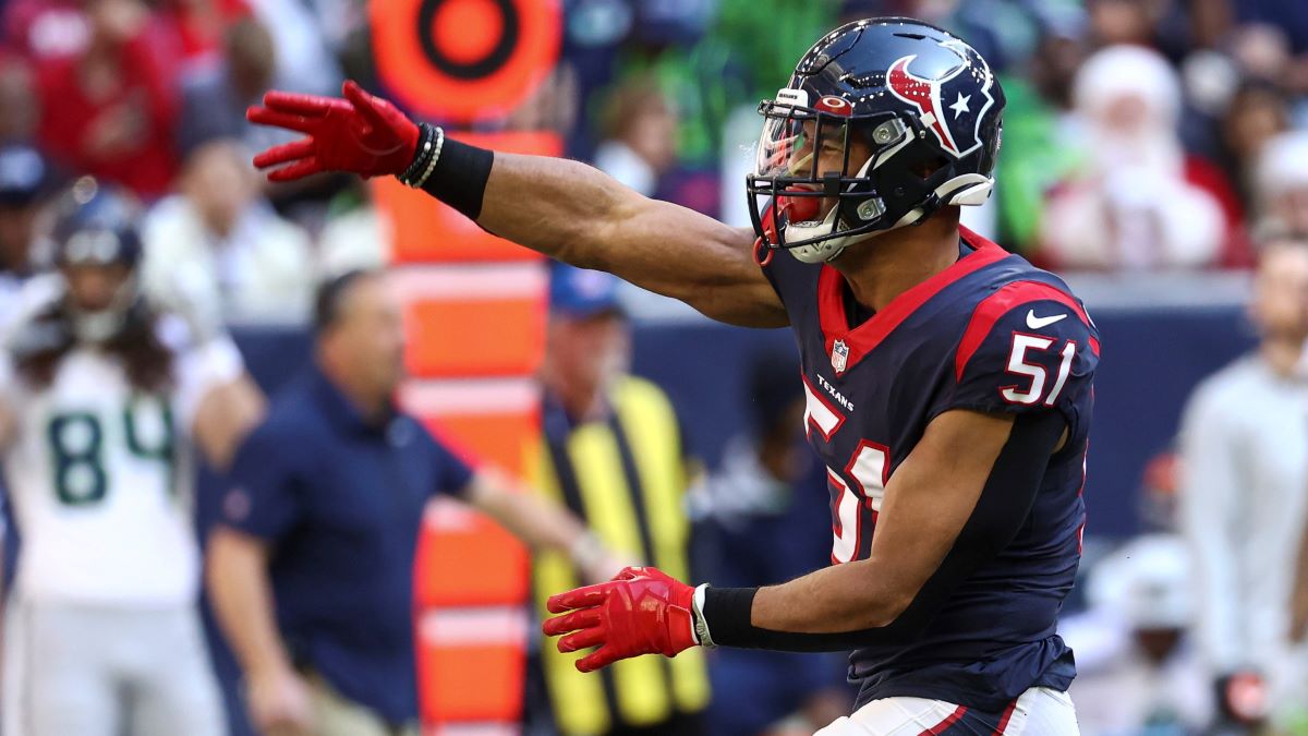 Houston Texans linebacker Kamu Grugier-Hill