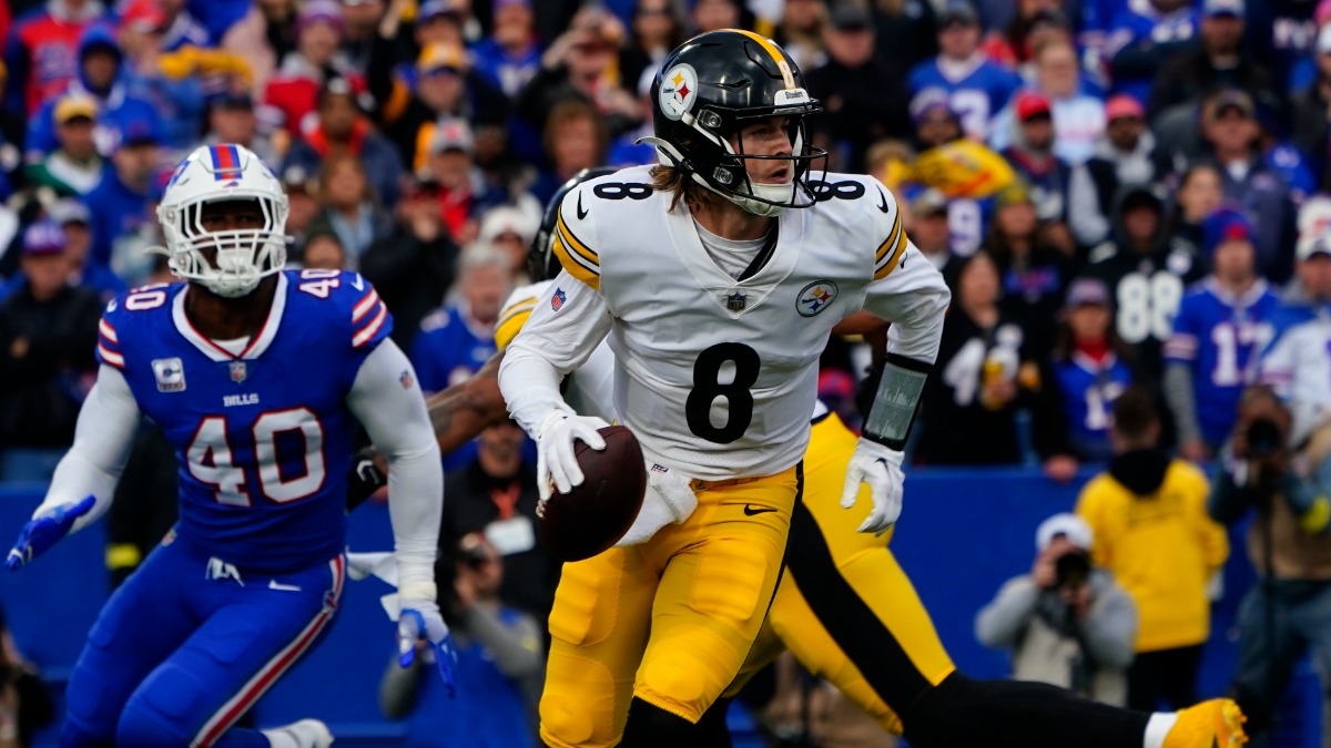 Pittsburgh Steelers quarterback Kenny Pickett