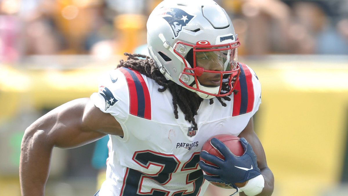 Patriots safety Kyle Dugger