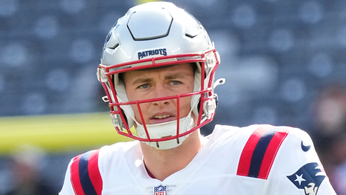 Patriots quarterback Mac Jones