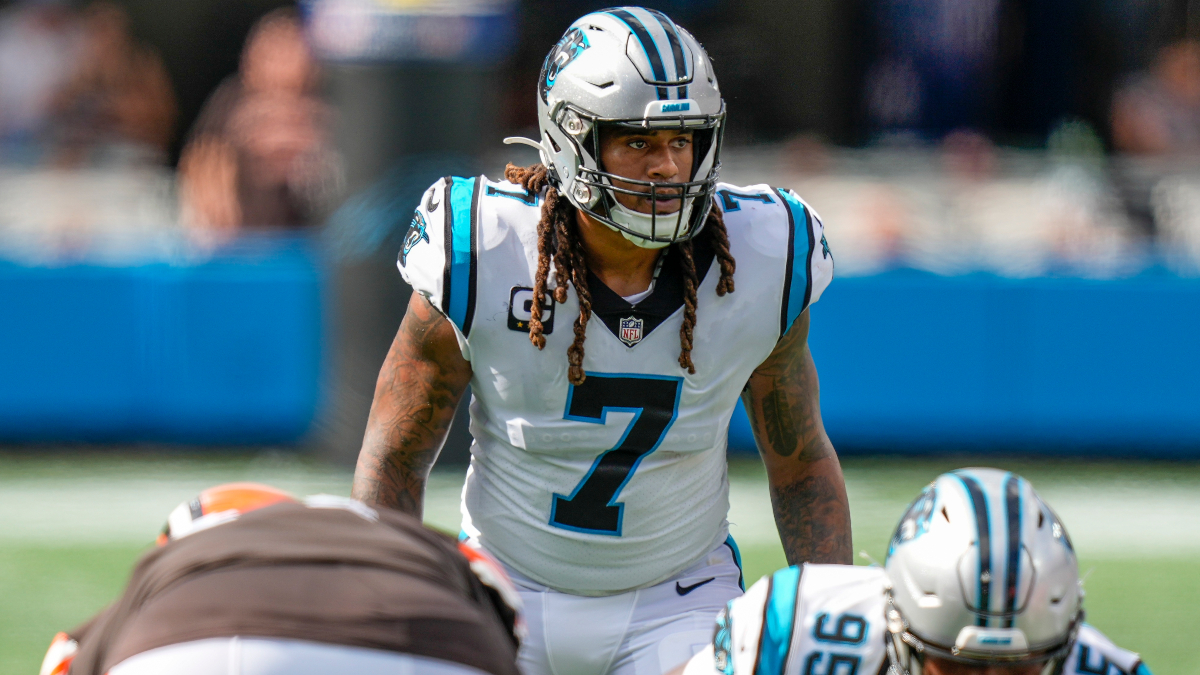 Carolina Panthers linebacker Shaq Thompson