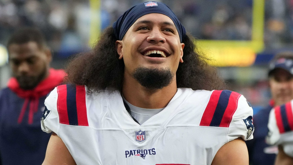 New England Patriots linebacker Jahlani Tavai