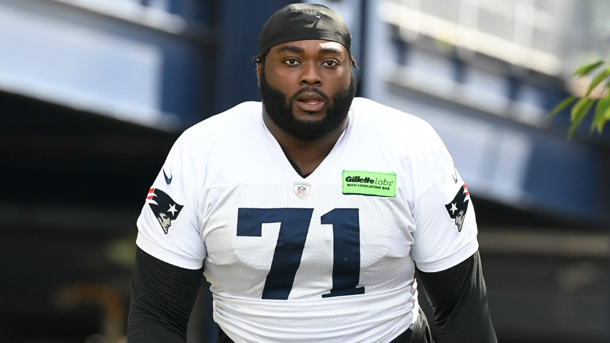 New England Patriots guard Mike Onwenu