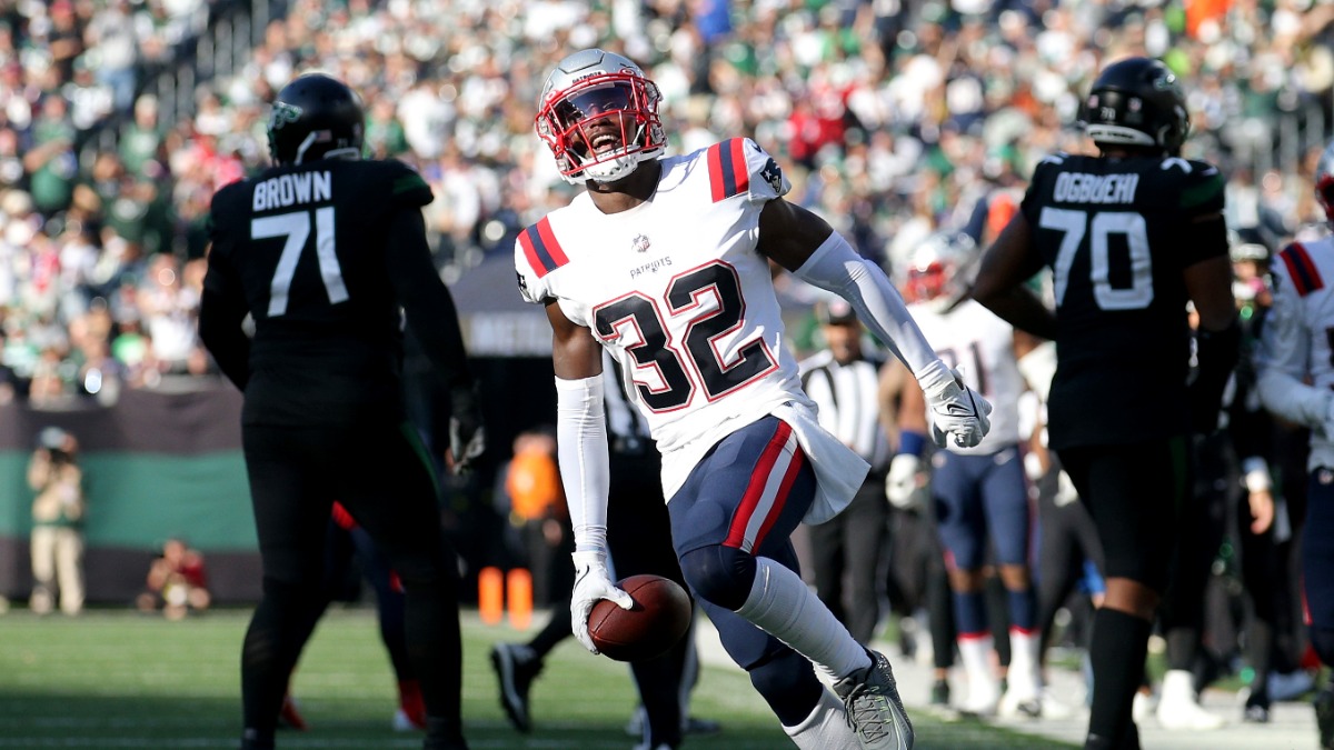 New England Patriots safety Devin McCourty