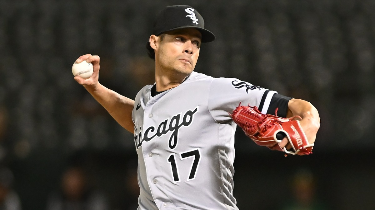 Chicago White Sox pitcher Joe Kelly