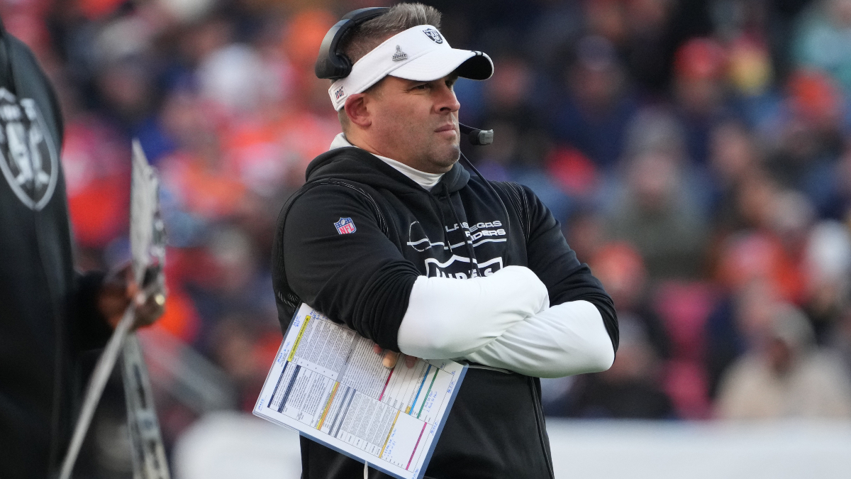Las Vegas Raiders head coach Josh McDaniels