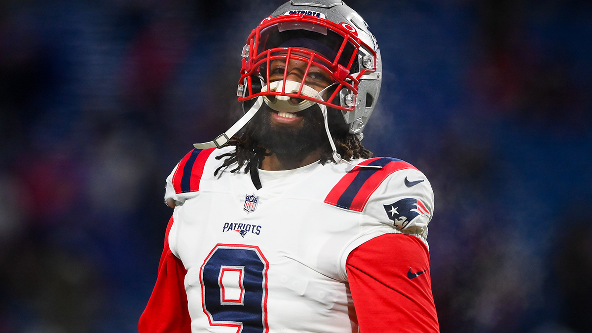 New England Patriots outside lineback Matthew Judon