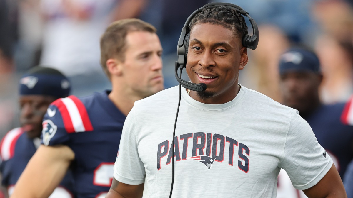 New England Patriots defensive line coach DeMarcus Covington