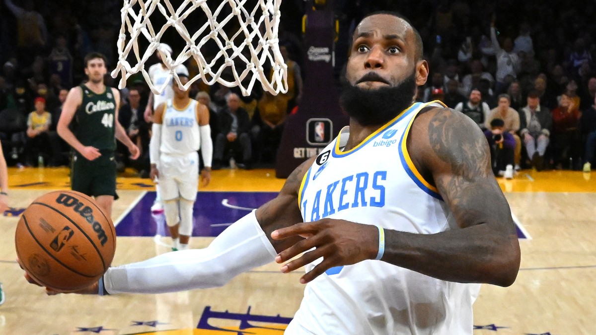 Los Angeles Lakers forward LeBron James