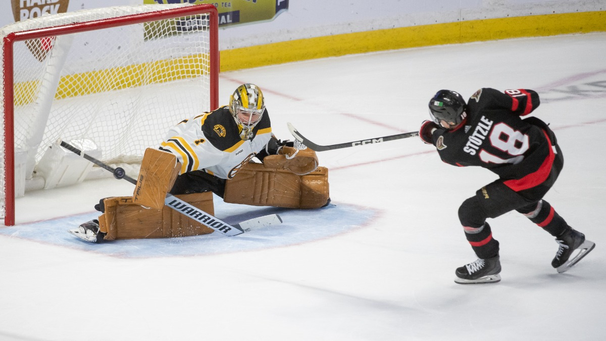 Boston Bruins goalie Jeremy Swayman