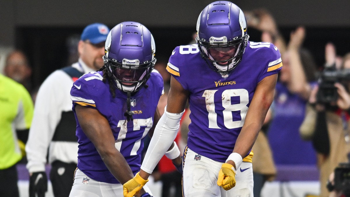 Minnesota Vikings wide receivers K.J. Osborn, Justin Jefferson