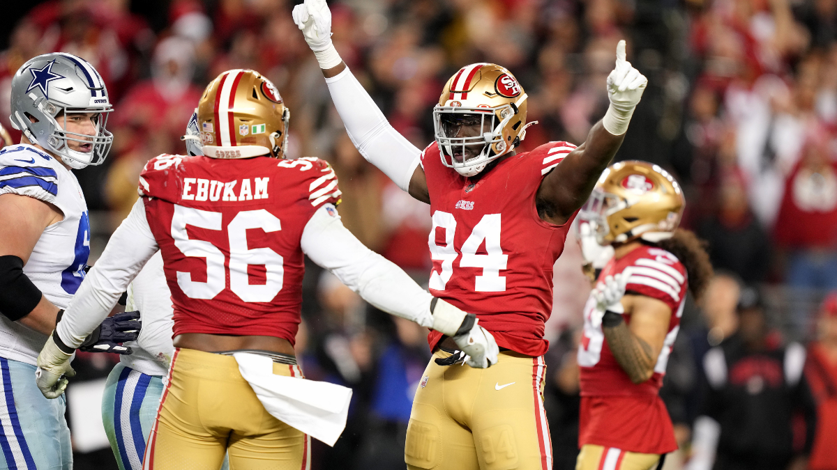 San Francisco 49ers defensive end Charles Omenihu